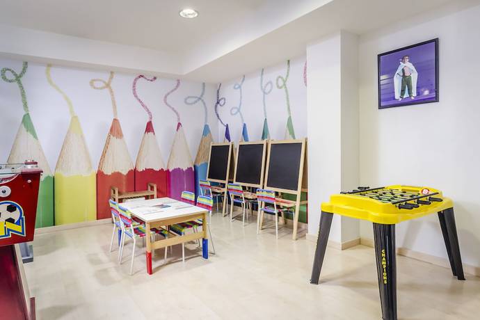 Imagen de los interiores del Hotel Palacios, Alfaro. Foto 15