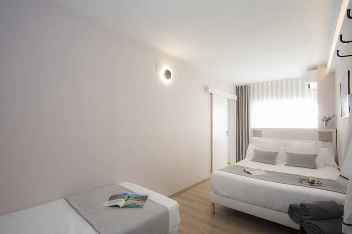 Imagen de la habitación del Hotel Palacios Rooms by SingularStays. Foto 11