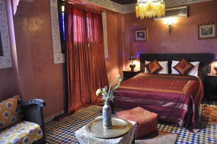 Imagen de la habitación del Hotel Palais Al Firdaous. Foto 12