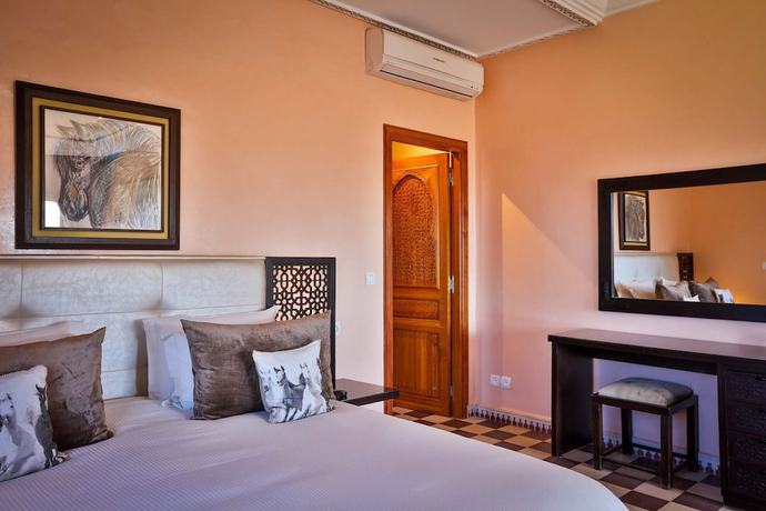 Imagen de la habitación del Hotel Palais Amador. Foto 3