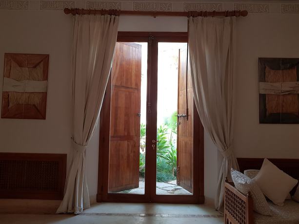 Imagen de la habitación del Hotel Palais Claudio Bravo. Foto 14