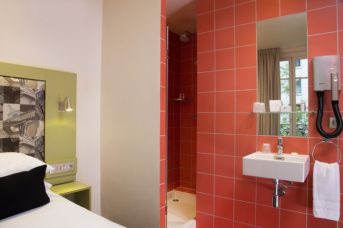 Imagen de la habitación del Hotel Palais De Chaillot. Foto 8