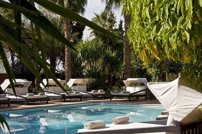 Imagen de la piscina del Hotel Palais De L'Ô. Foto 16