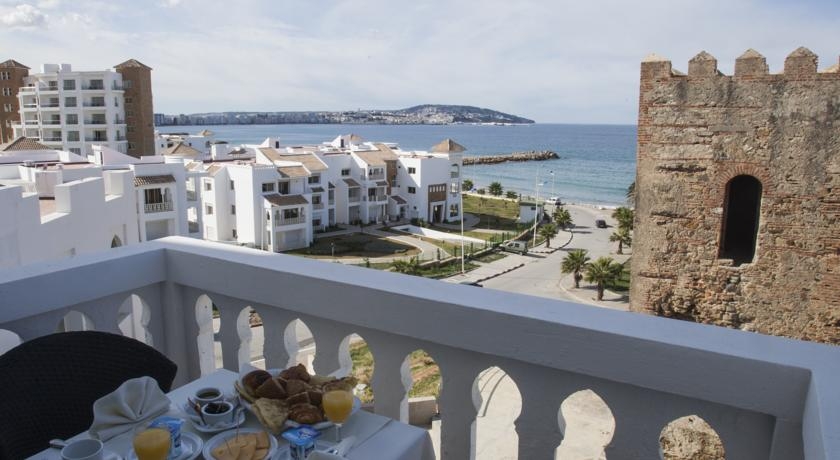 Imagen de los exteriores del Hotel Palais Du Calife Riad Spa and Clubbing - Adults Only. Foto 4