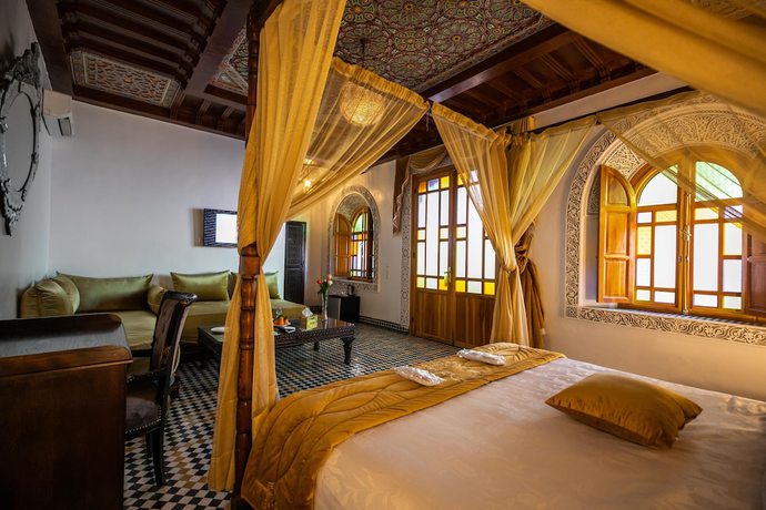 Imagen de la habitación del Hotel Palais Houyam. Foto 2