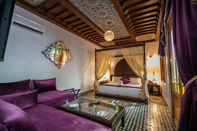 Imagen de la habitación del Hotel Palais Houyam. Foto 4