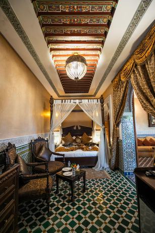 Imagen de la habitación del Hotel Palais Houyam. Foto 16
