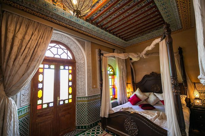 Imagen de la habitación del Hotel Palais Houyam. Foto 17