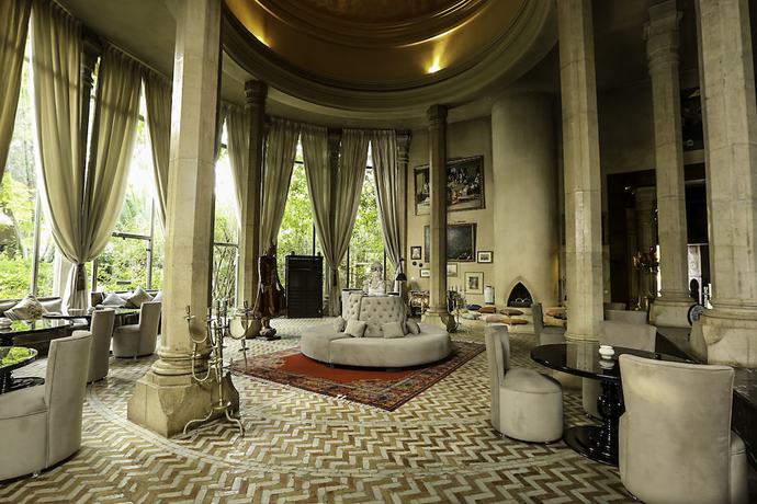 Imagen del bar/restaurante del Hotel Palais Rhoul and Spa. Foto 2