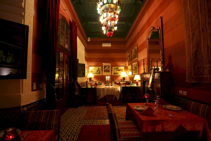 Imagen del bar/restaurante del Hotel Palais Riad Lamrani. Foto 2