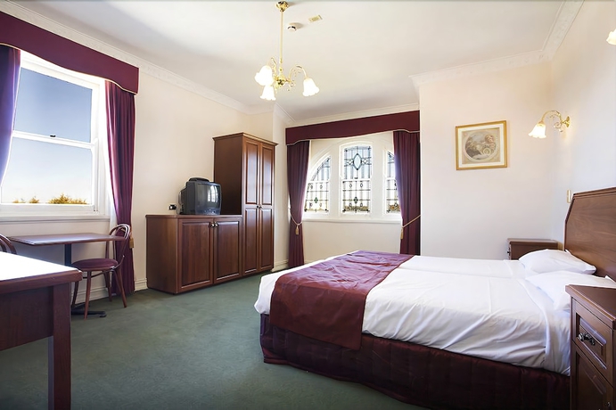 Imagen de la habitación del Hotel Palais Royale. Foto 2