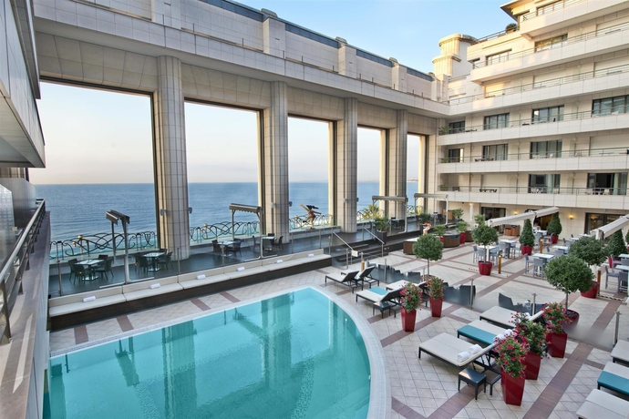 Imagen de la piscina del Hotel Palais de la M&eacute;diterran&eacute;e In The Unbound Collection By Hyatt. Foto 16