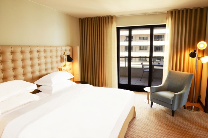 Imagen de la habitación del Hotel Palais de la M&eacute;diterran&eacute;e In The Unbound Collection By Hyatt. Foto 9