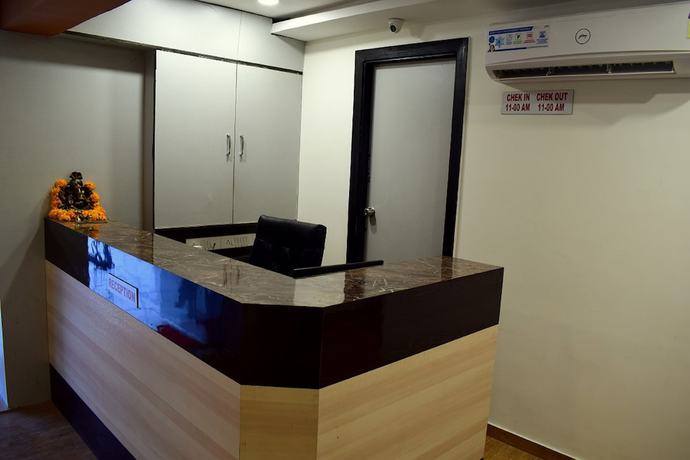 Imagen de los interiores del Hotel Palak Palace. Foto 18