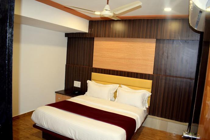 Imagen de la habitación del Hotel Palak Palace. Foto 9