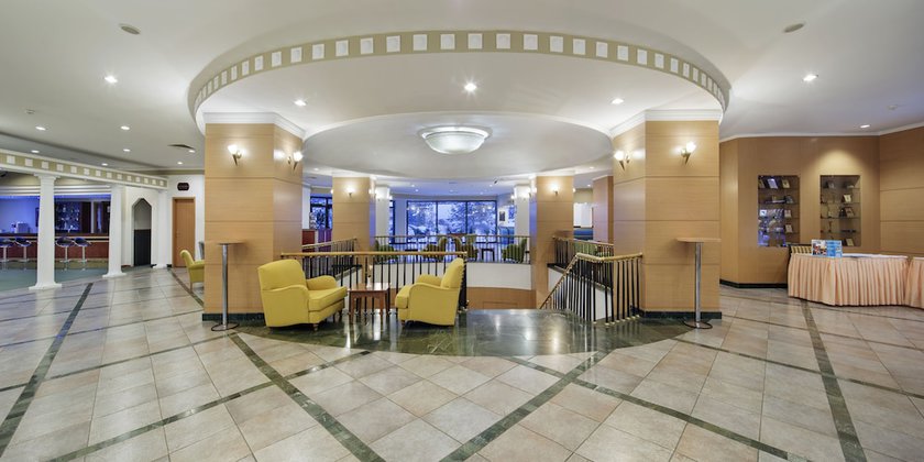 Imagen de los interiores del Hotel Palan. Foto 15