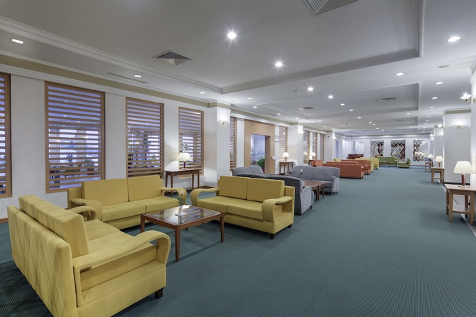 Imagen de los interiores del Hotel Palan. Foto 20