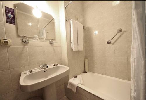 Imagen de la habitación del Hotel Palanca. Foto 6