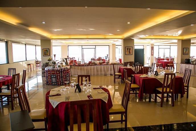 Imagen del bar/restaurante del Hotel Palanca Negra. Foto 3