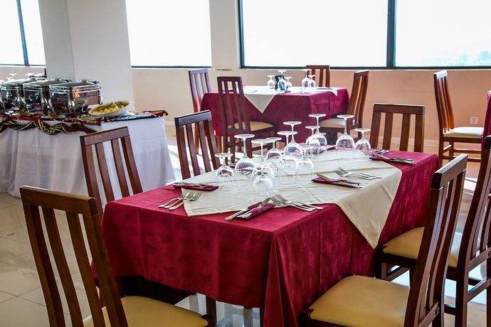 Imagen del bar/restaurante del Hotel Palanca Negra. Foto 5