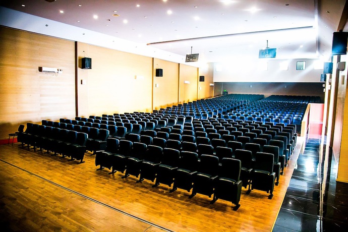 Imagen de los interiores del Hotel Palanca Negra. Foto 13