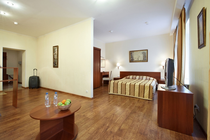 Imagen de la habitación del Hotel Palantin. Foto 5