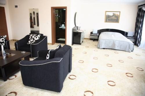 Imagen general del Hotel Palas, Kazanlak. Foto 3