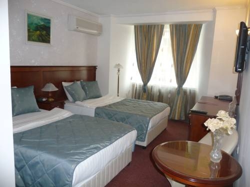 Imagen general del Hotel Palas, Kazanlak. Foto 9