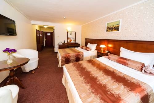 Imagen general del Hotel Palas, Kazanlak. Foto 19