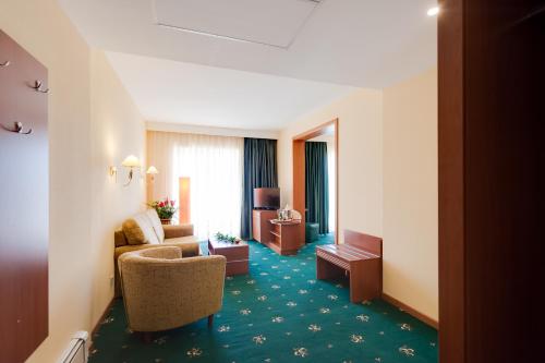 Imagen de la habitación del Hotel Palas, MAMAIA. Foto 19