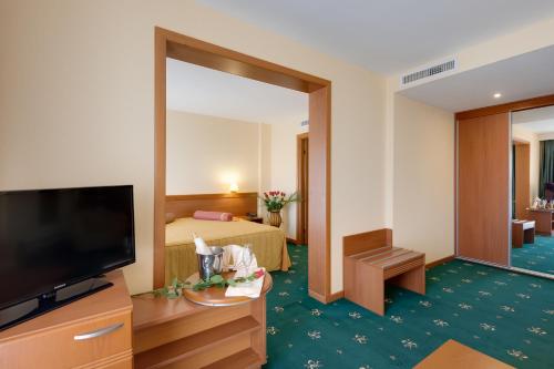 Imagen general del Hotel Palas, MAMAIA. Foto 9