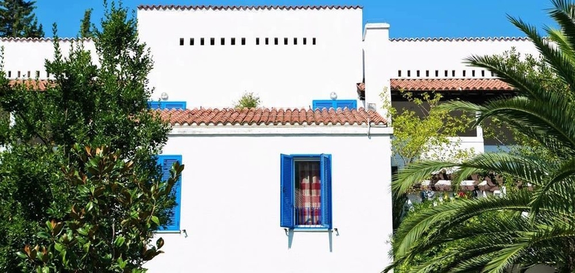 Imagen de los exteriores del Hotel Palas, Petrovac. Foto 10