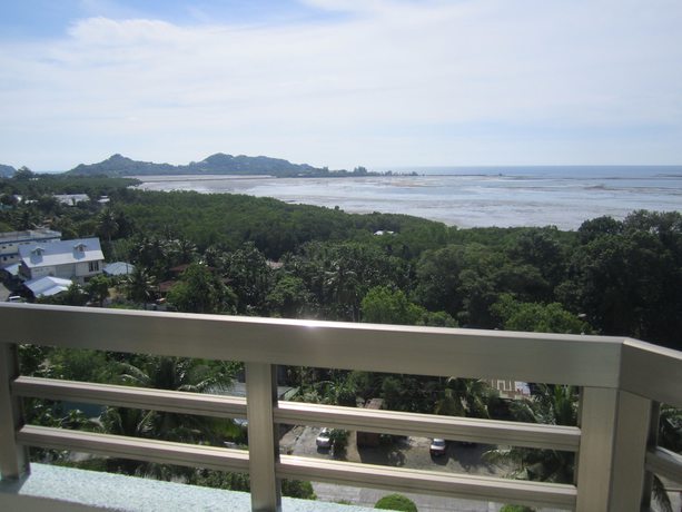 Imagen de la habitación del Hotel Palasia Palau. Foto 2