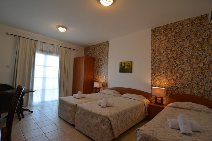 Imagen de la habitación del Hotel Palates Village. Foto 9