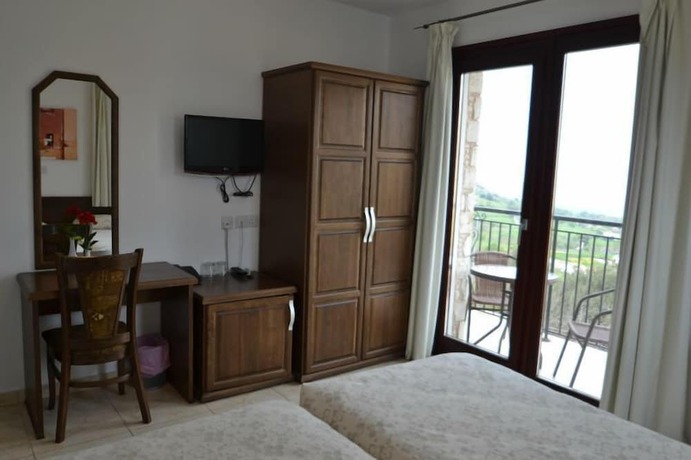 Imagen de la habitación del Hotel Palates Village. Foto 10