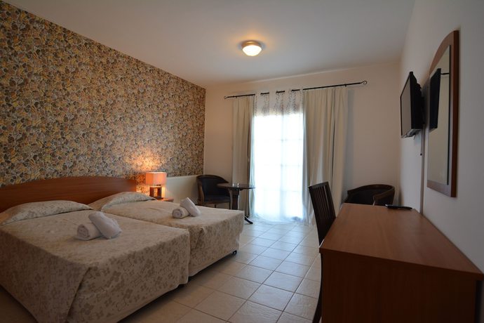 Imagen de la habitación del Hotel Palates Village. Foto 11