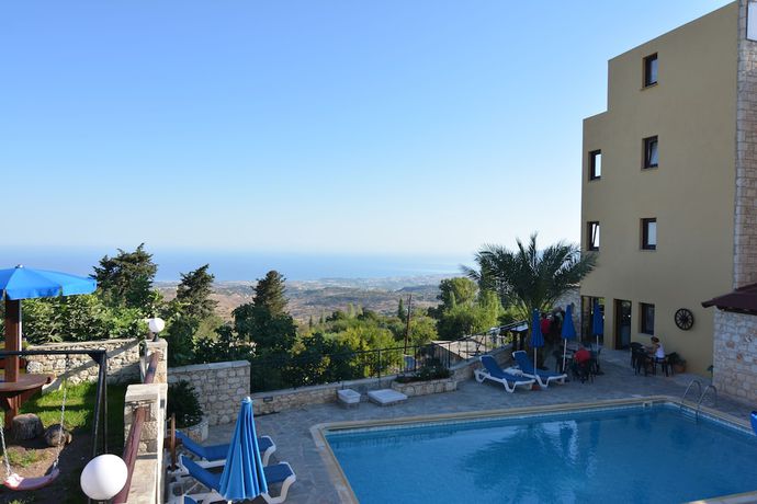 Imagen de la piscina del Hotel Palates Village. Foto 19