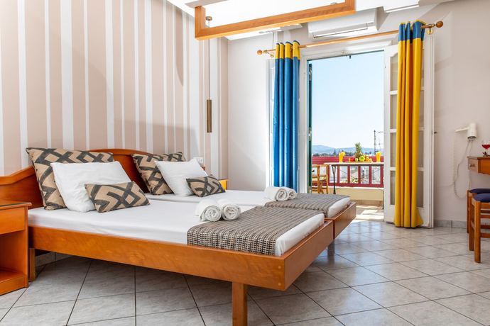 Imagen de la habitación del Hotel Palatia. Foto 6