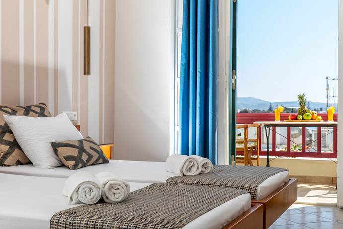 Imagen de la habitación del Hotel Palatia. Foto 12