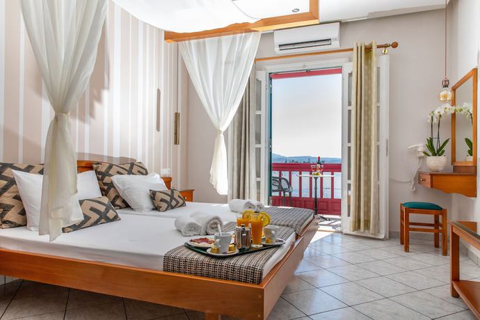 Imagen de la habitación del Hotel Palatia. Foto 16