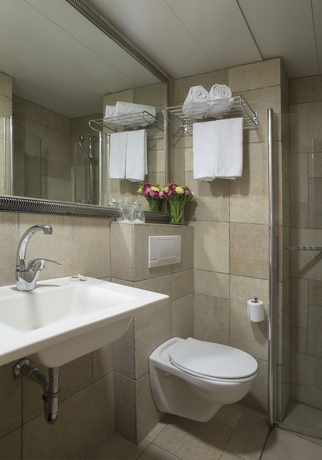 Imagen de la habitación del Hotel Palatin Jerusalem. Foto 8