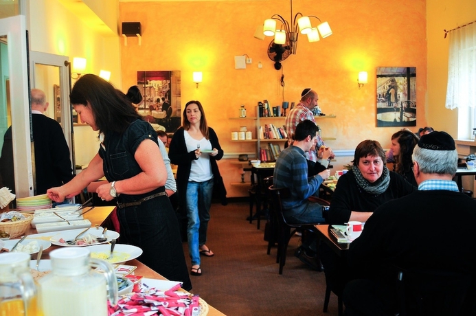 Imagen de la habitación del Hotel Palatin Jerusalem. Foto 12