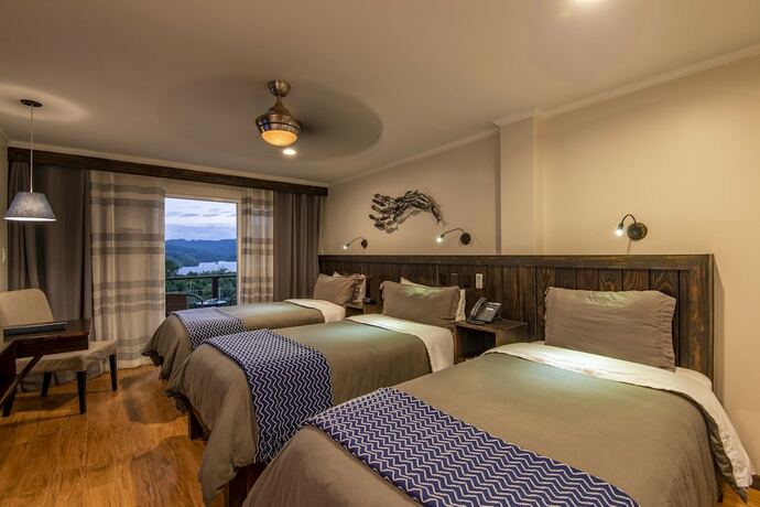 Imagen de la habitación del Hotel Palau Central. Foto 21