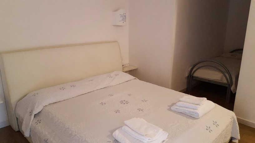 Imagen de la habitación del Hotel Palau City. Foto 10