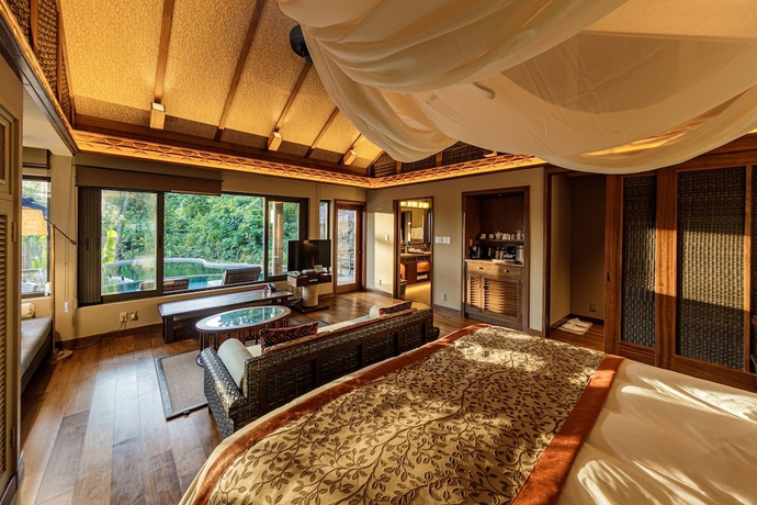 Imagen de la habitación del Hotel Palau Pacific Resort and The Pristine Villas and Bungalows. Foto 6