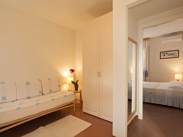 Imagen de la habitación del Hotel Palau, Palau. Foto 5