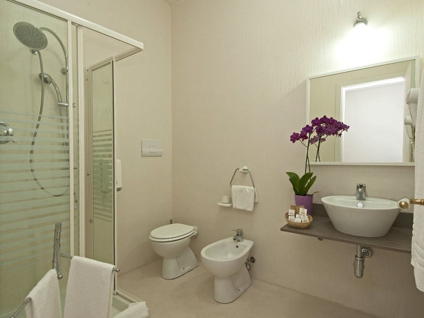 Imagen de la habitación del Hotel Palau, Palau. Foto 9