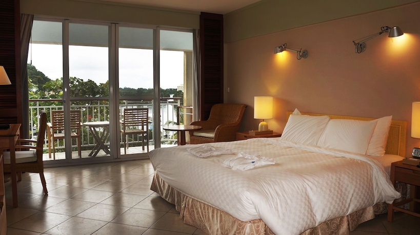 Imagen de la habitación del Hotel Palau Royal Resort. Foto 7