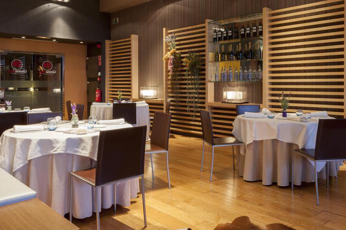 Imagen del bar/restaurante del Hotel Palau de Bellavista Girona by URH. Foto 1