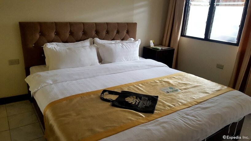 Imagen de la habitación del Hotel Palawan Seaview Resort. Foto 13